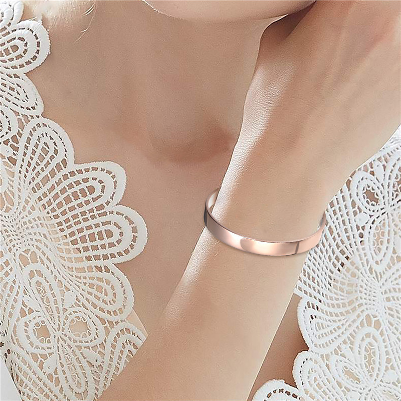 Trendy 4 Color Magnetic Bangle - Coordinates Bracelet recensione e prezzo