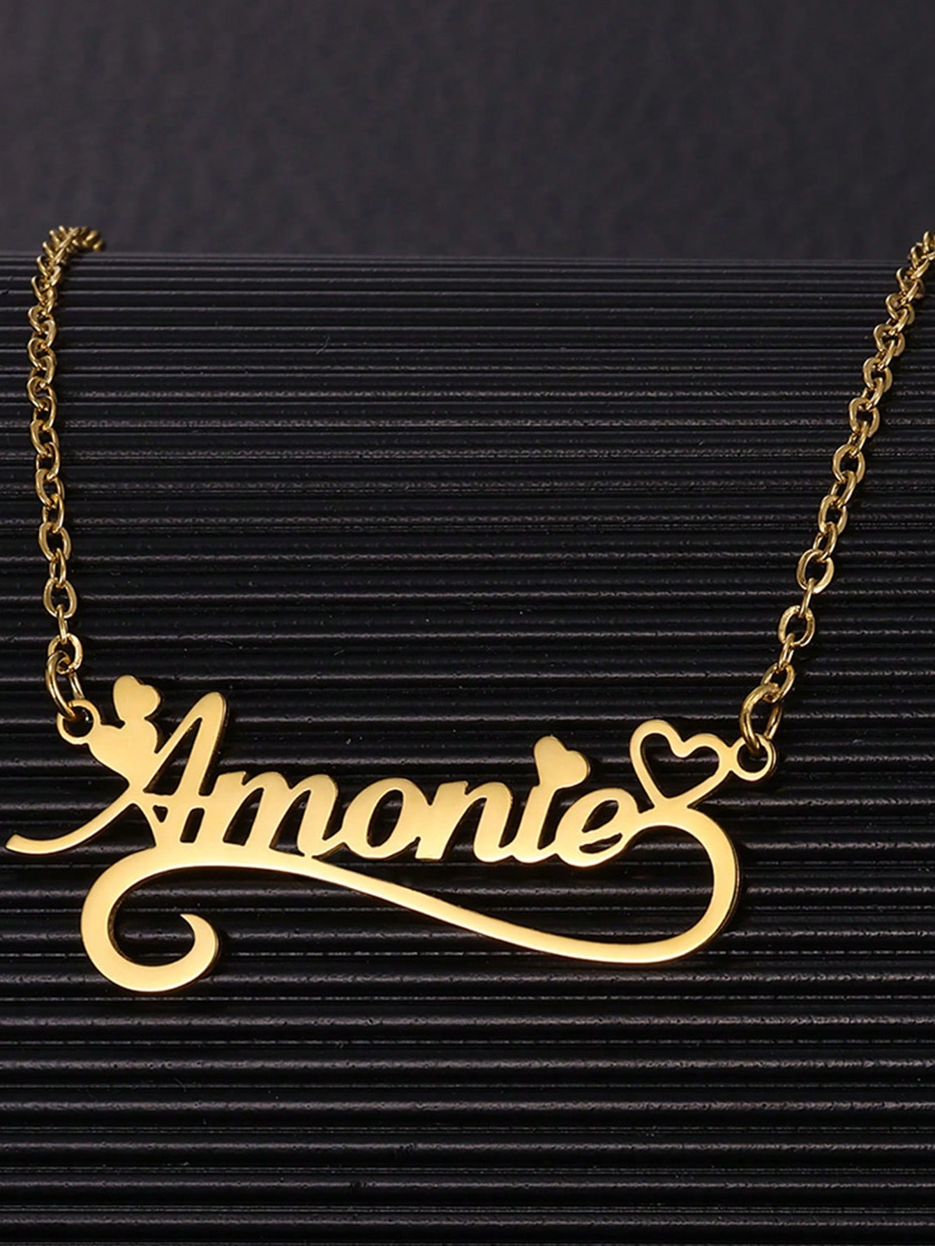 Custom Name Hollow Heart Neckl - Name Necklace Custom recensione e prezzo