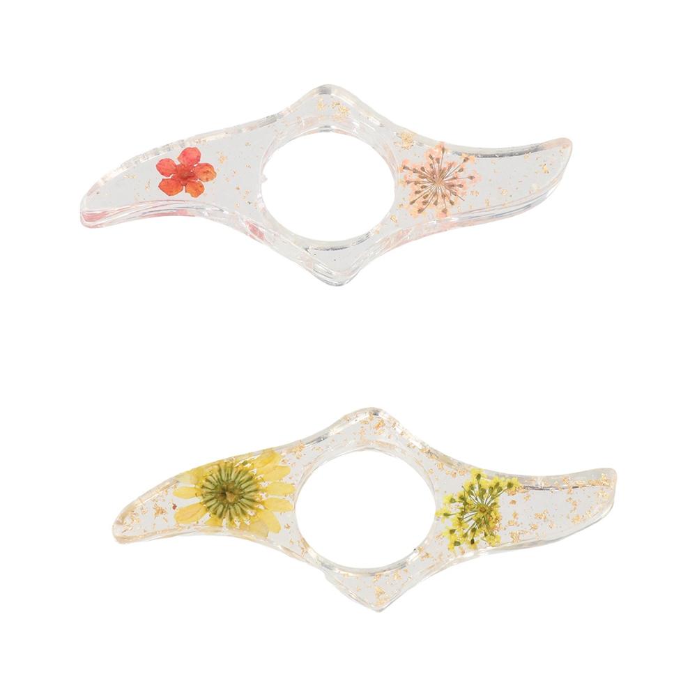 Book Accessories Acrylic Thumb - Dried Flower Bookmark recensione e prezzo