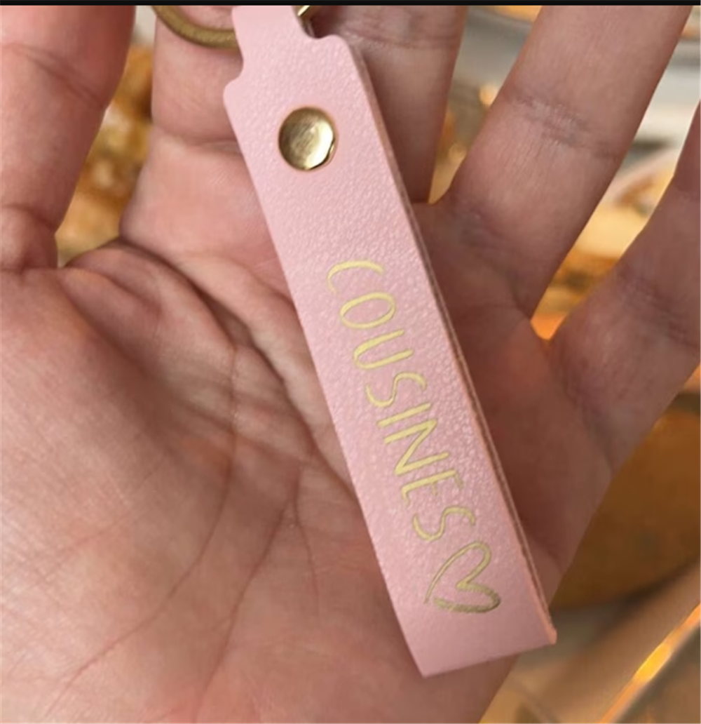 Personalized Leather Key Holde - Monogram Keychain Leather recensione e prezzo