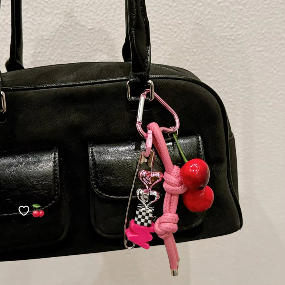 Y2k Cute Cherry Alphabet PU Le - Monogram Keychain Leather recensione e prezzo