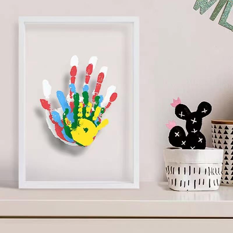 New-1Set Family Handprint Phot - Engraved Wood Frame recensione e prezzo