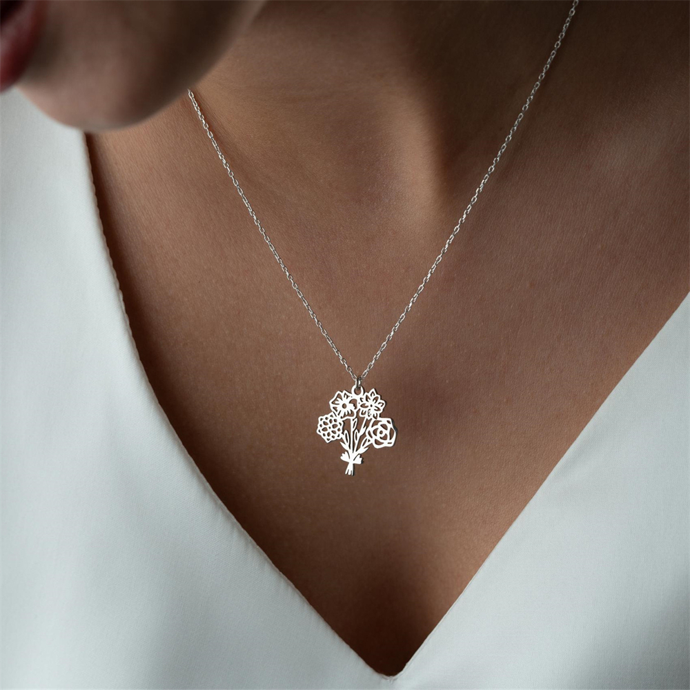 Personalized Birth Flower Bouq - Birth Flower Necklace recensione e prezzo