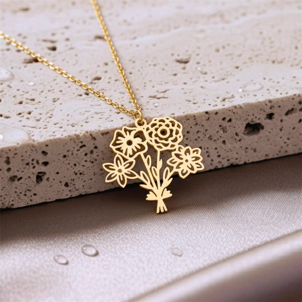 Personalized Birth Flower Bouq - Birth Flower Necklace recensione e prezzo