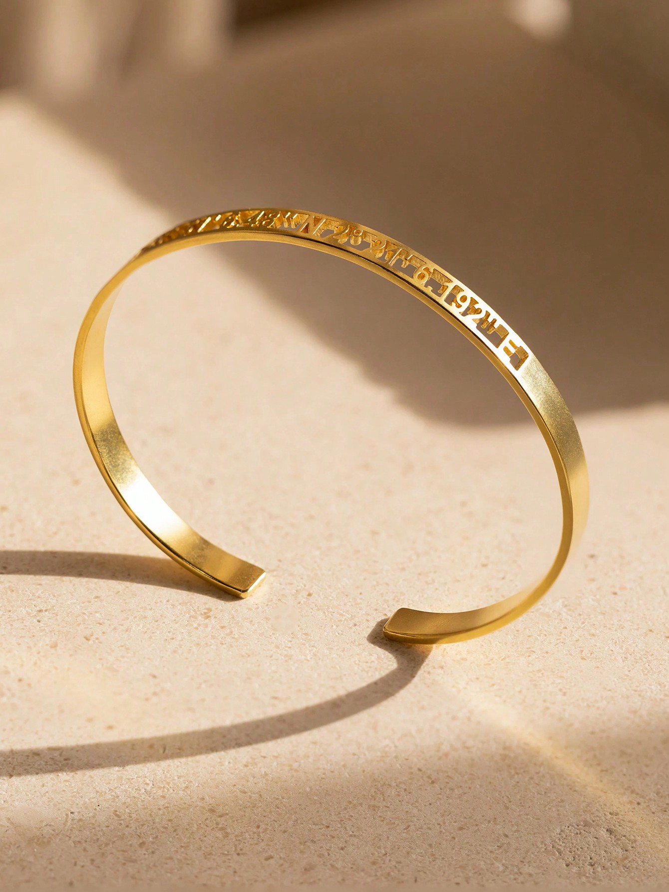Custom Date Coordinate Roman N - Coordinates Bracelet recensione e prezzo