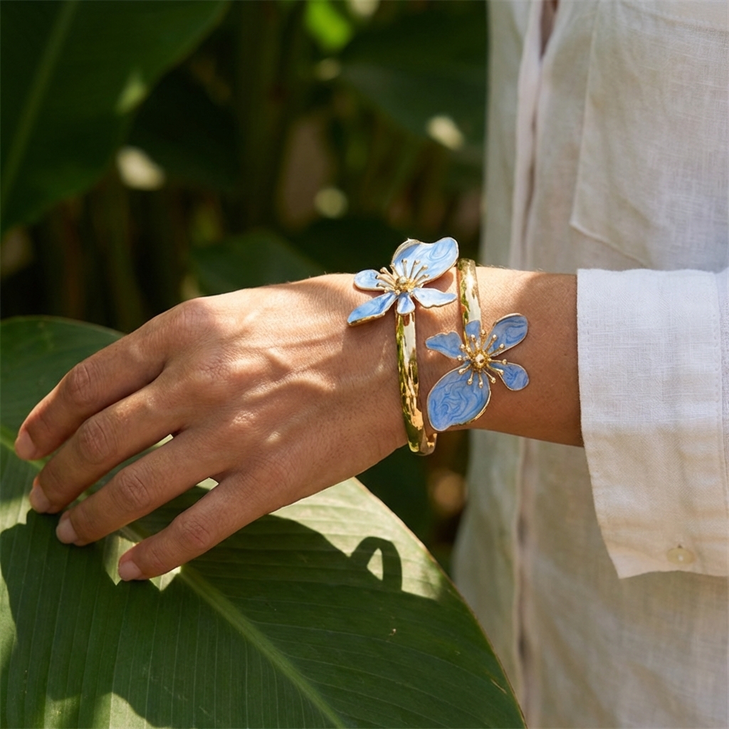 Elegant Enamel Flower Open Cuf - Coordinates Bracelet recensione e prezzo