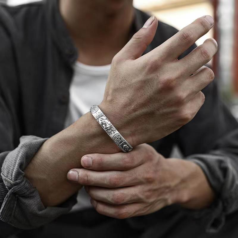Classic Retro Chinese Mytholog - Coordinates Bracelet recensione e prezzo